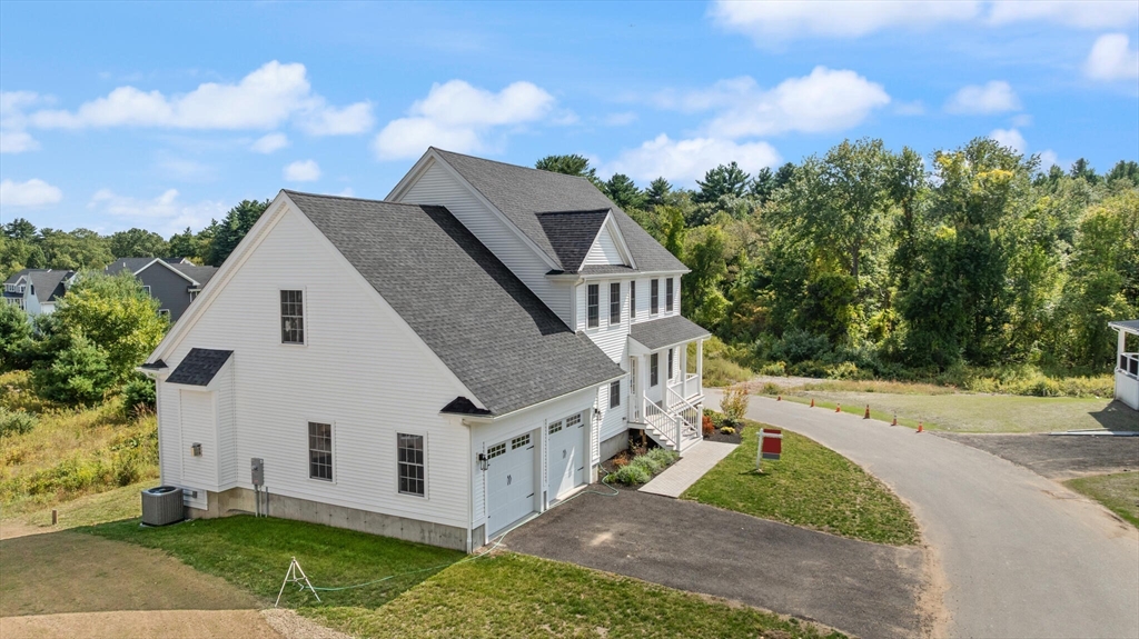 66 3 Parish Rd
