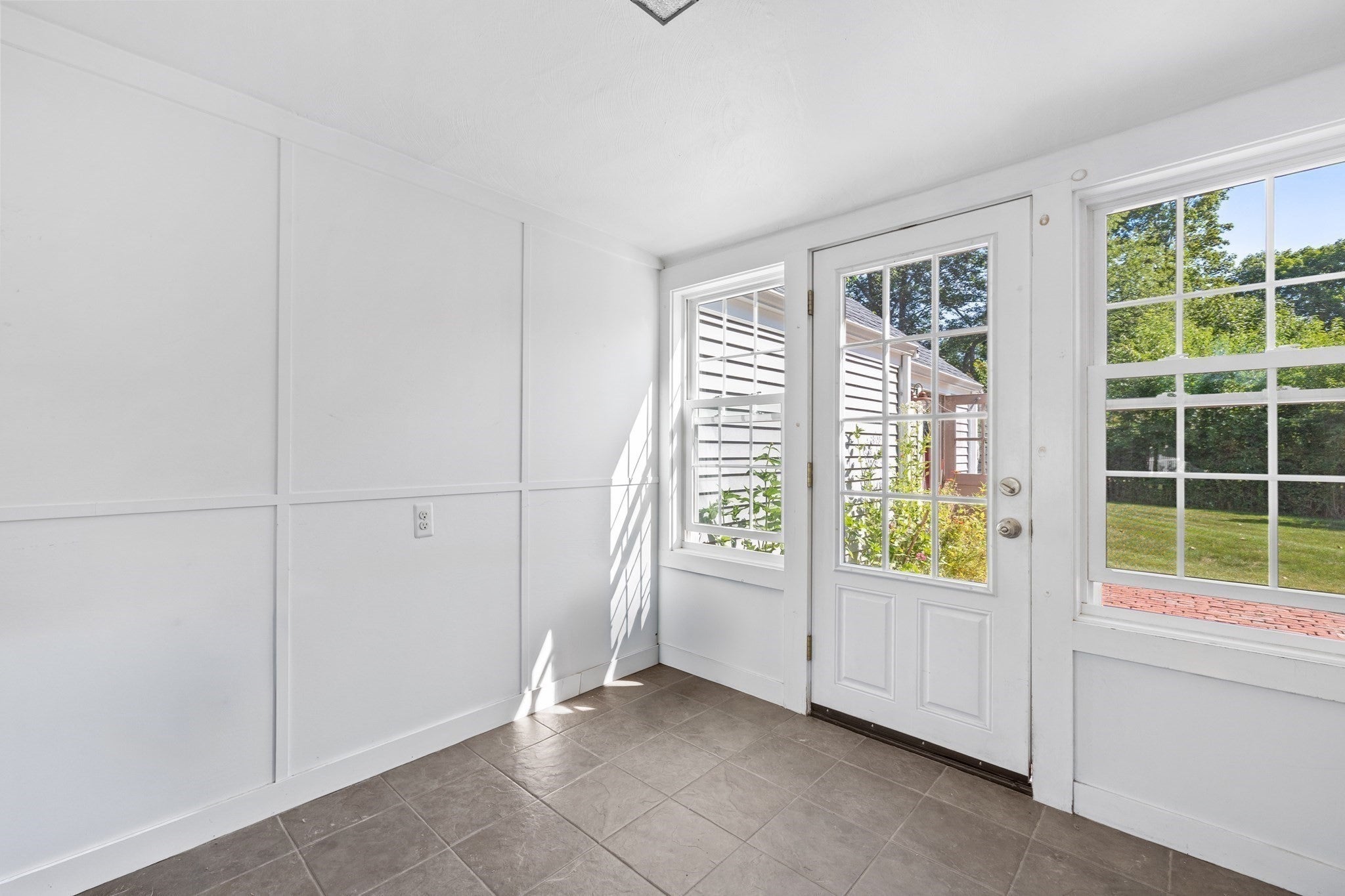 66 Prospect Street, Hingham, MA Photo #20