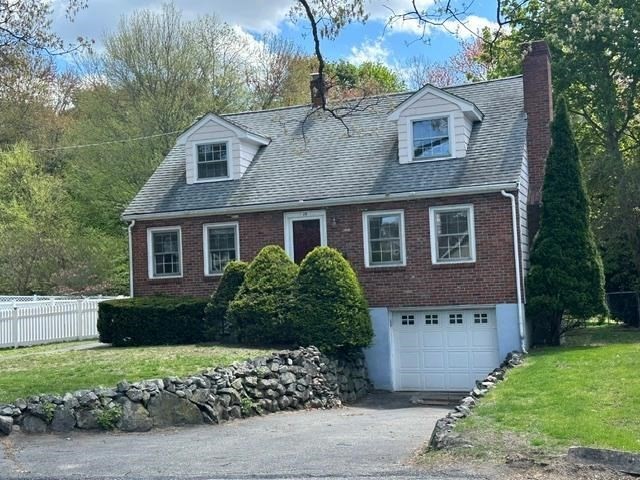 14 Locust St, Woburn, MA Photo #20
