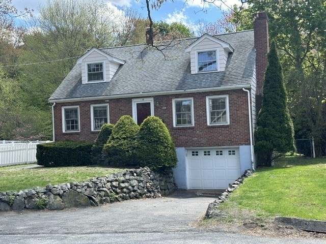 14 Locust St, Woburn, MA Photo #1