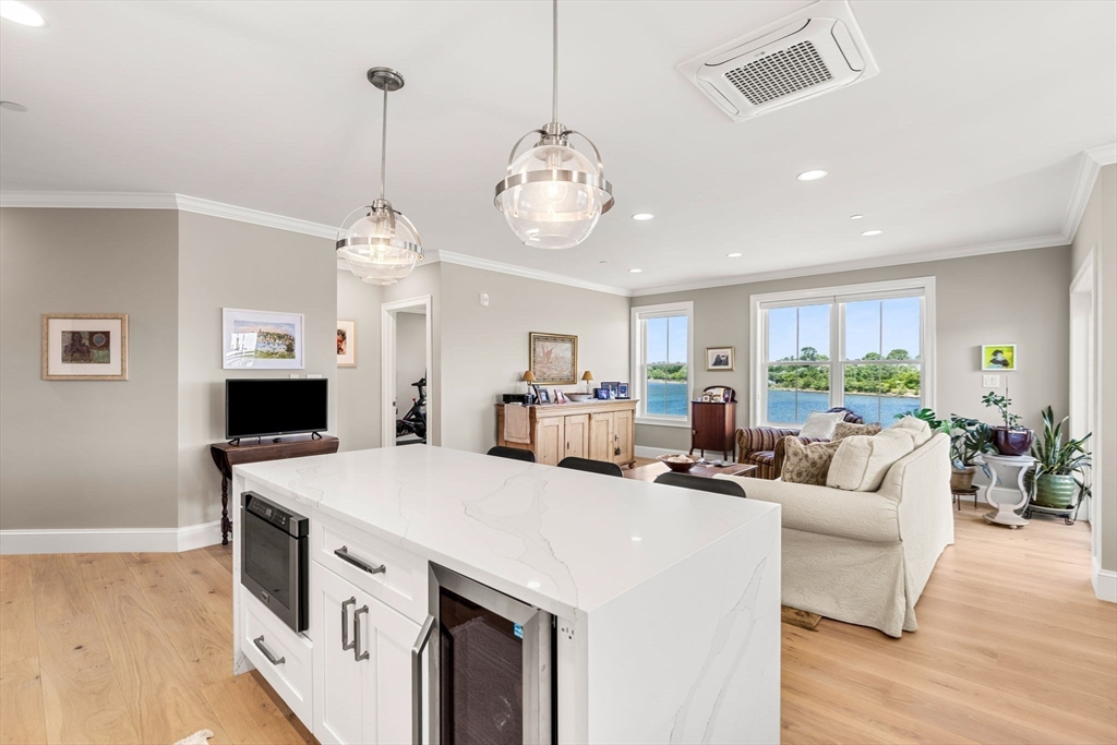 16 Franklin Street 2302