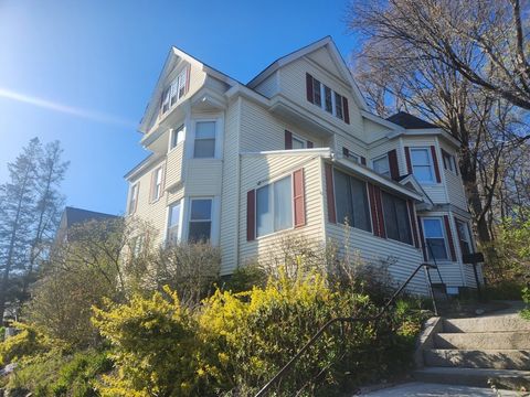 Photo of 15 Arlington Street #1, Fitchburg, MA 01420 (MLS # 73488342)