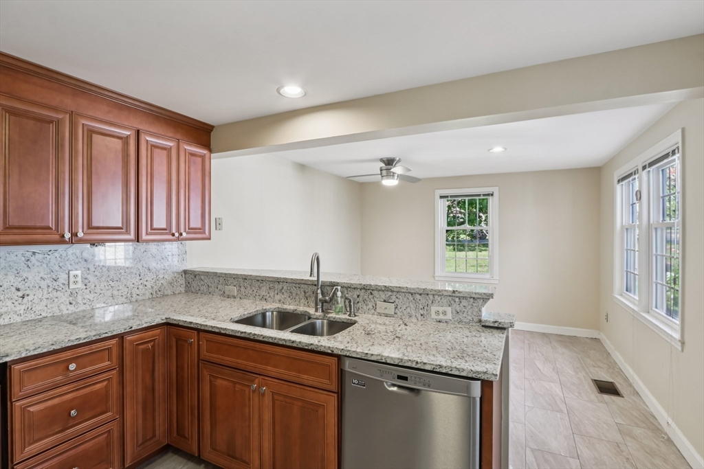 35 Mitchell Grant Way 35