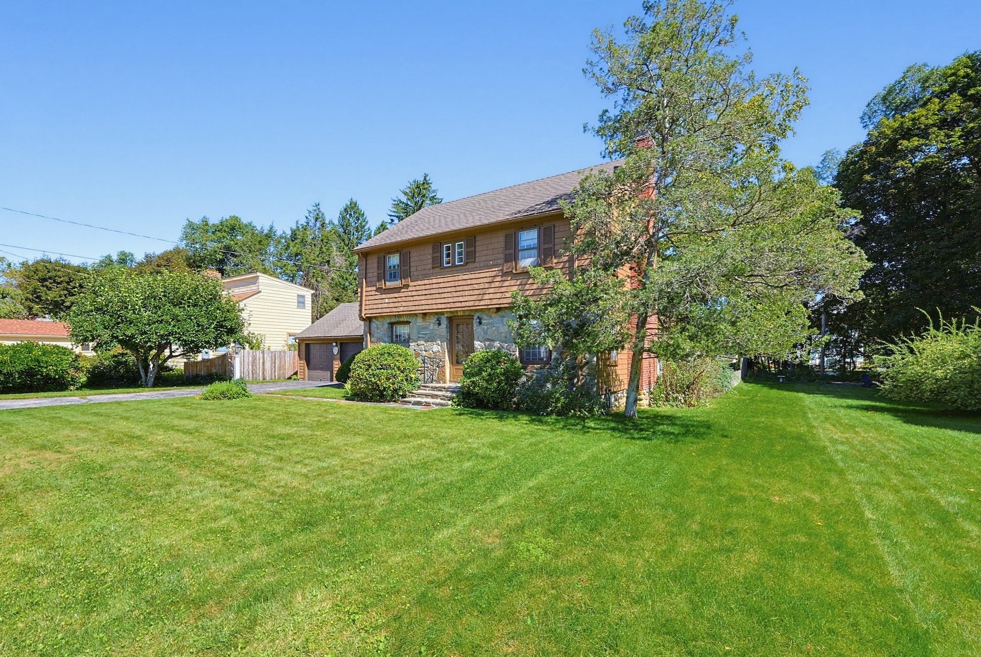 24 Stark Rd, Worcester, MA, 24 Stark Rd, Worcester, MA Photo #3