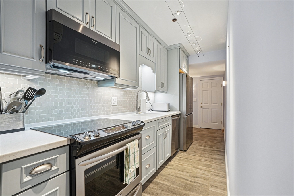 261 Marlborough St 1