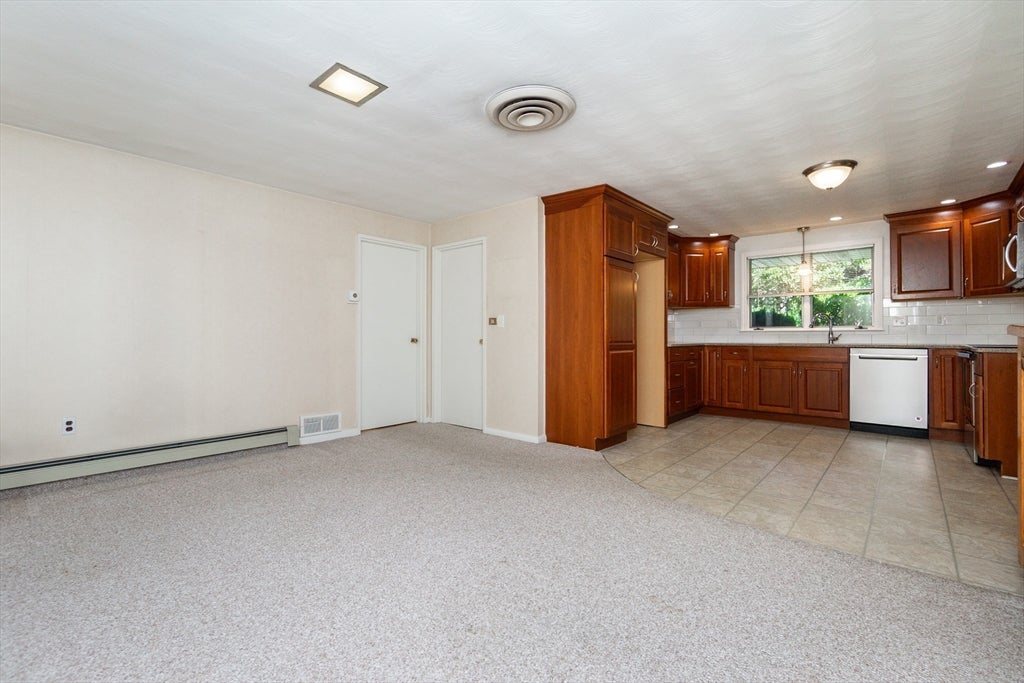 4 Craig Rd, Framingham, MA, 4 Craig Rd, Framingham, MA Photo #10