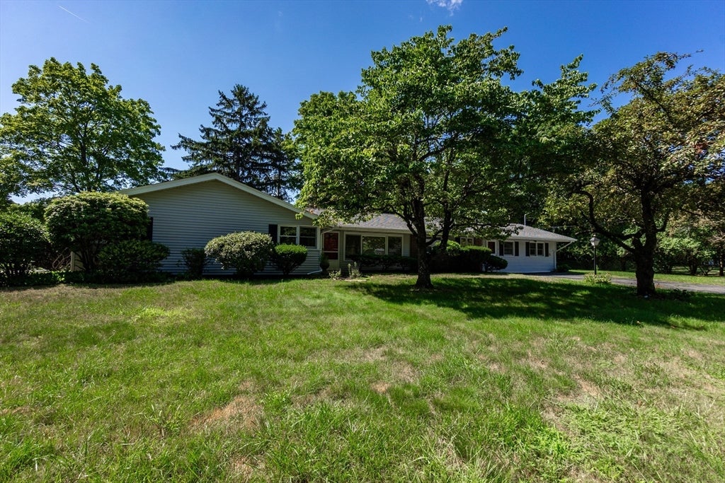 4 Craig Rd