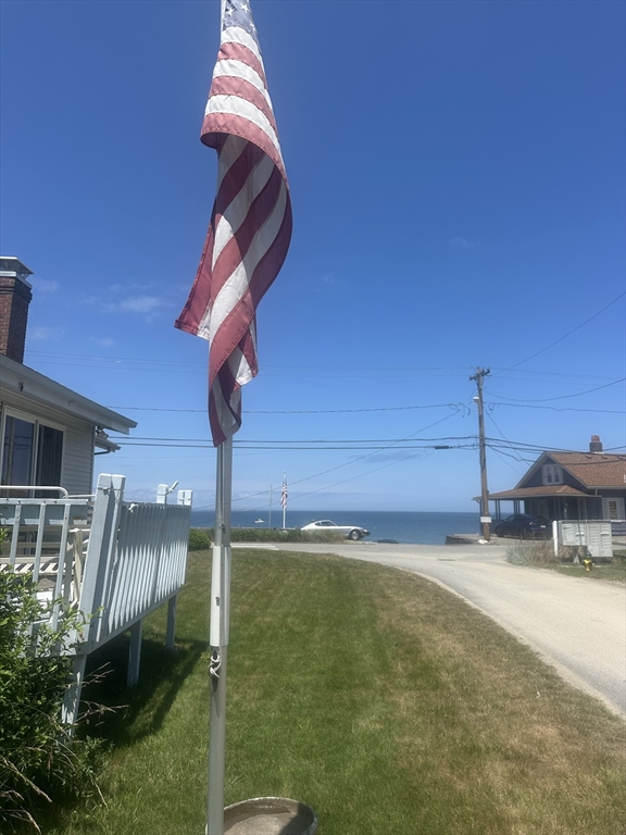 215 Manomet Point Rd