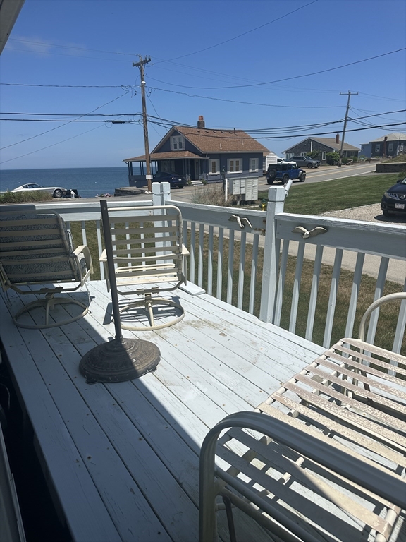 215 Manomet Point Rd