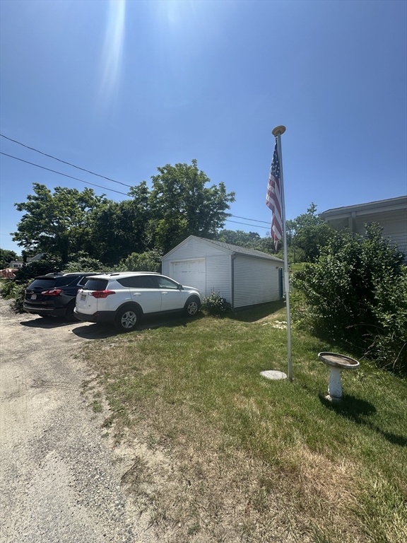 215 Manomet Point Rd