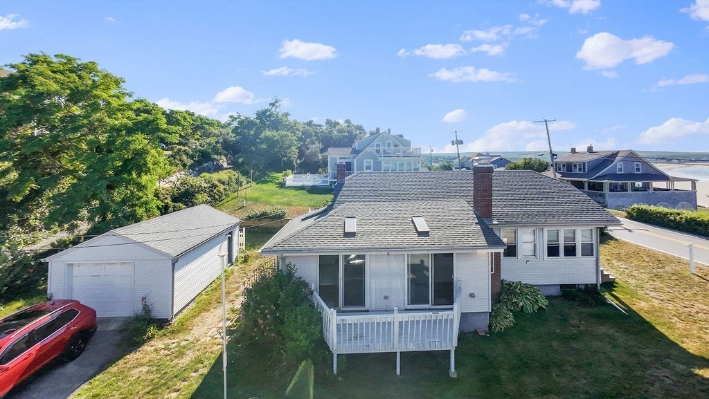 215 Manomet Point Rd