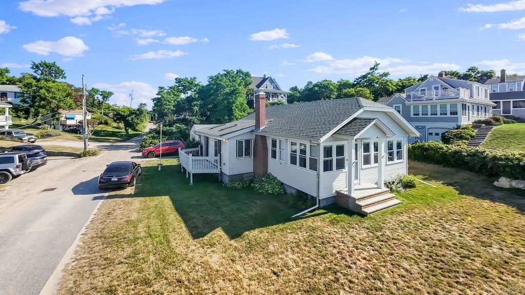 215 Manomet Point Rd