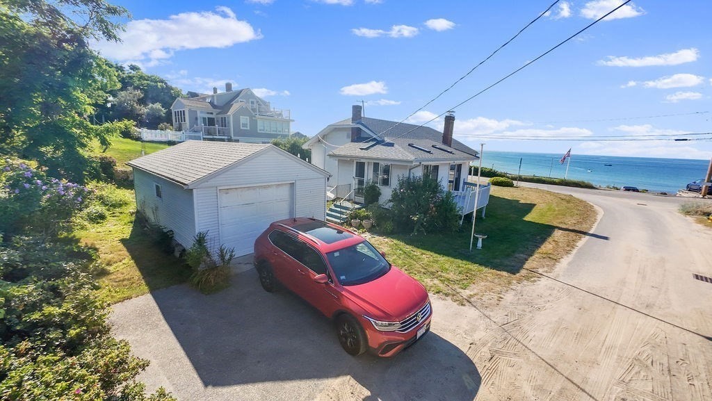 215 Manomet Point Rd