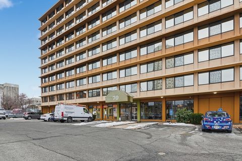 Photo of 70 Southbridge Street #310, Worcester, MA 01608 (MLS # 73462214)