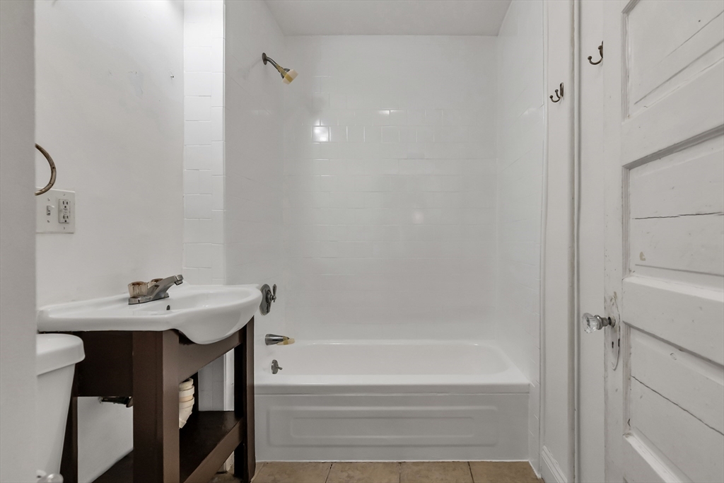 56 Ward St #3B, Salem, MA, 56 Ward St #3B, Salem, MA Photo #13