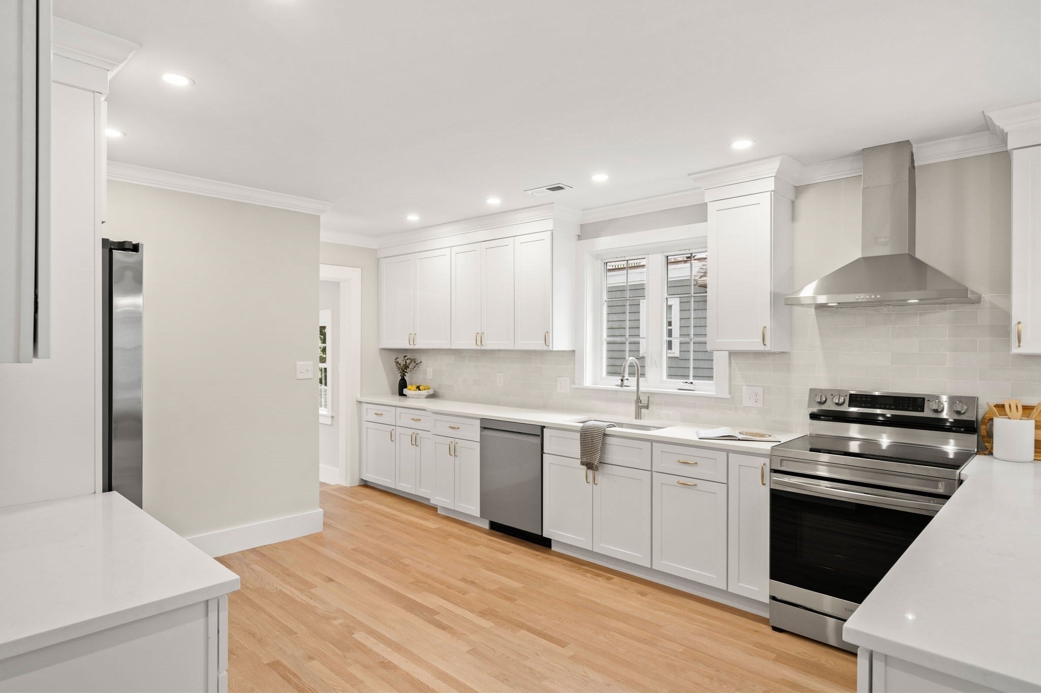 33 Pondview Road #33, Arlington, MA Photo #16