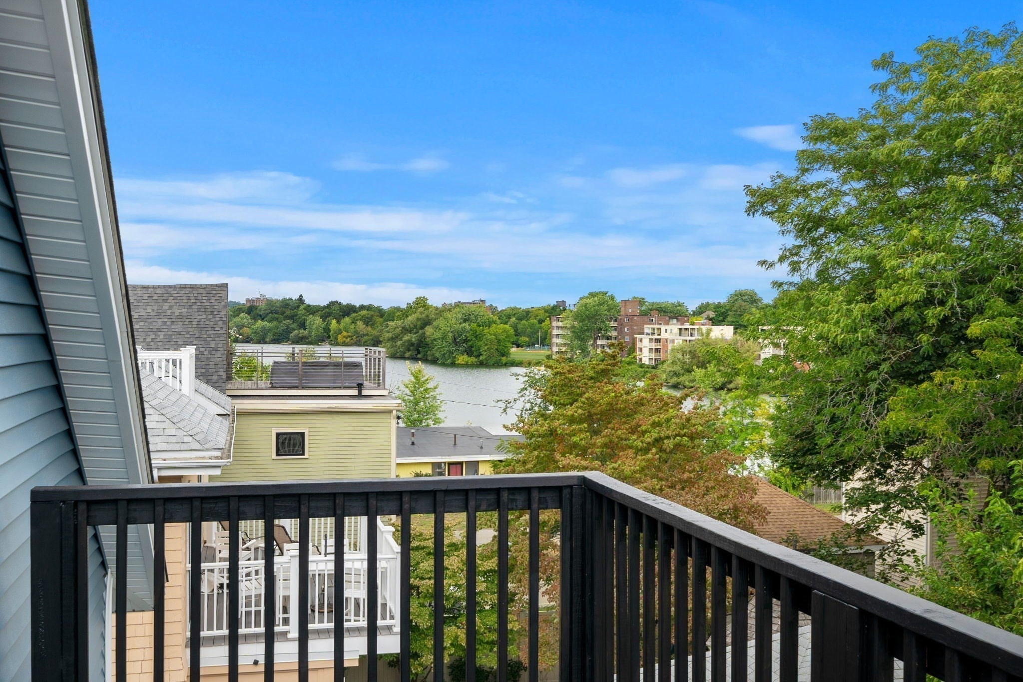 33 Pondview Road #33, Arlington, MA Photo #30