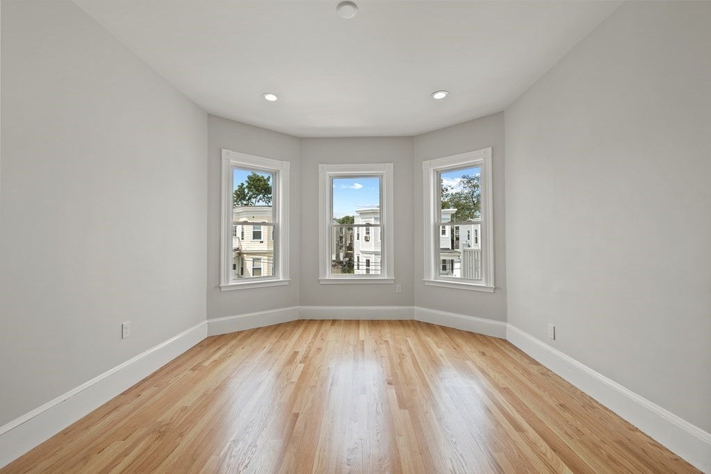 16 Leslie St #2, Boston, MA, 16 Leslie St #2, Boston, MA Photo #7