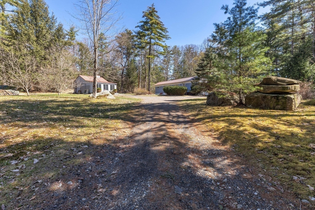 909 Wendell Rd