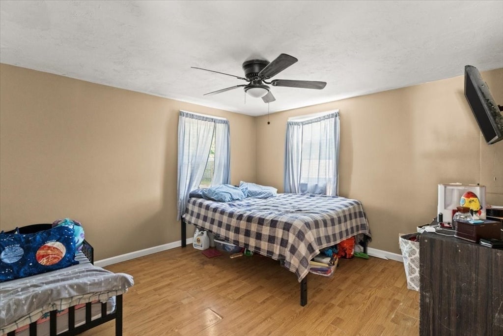 28 Sunset Blvd, Wareham, MA Photo #8