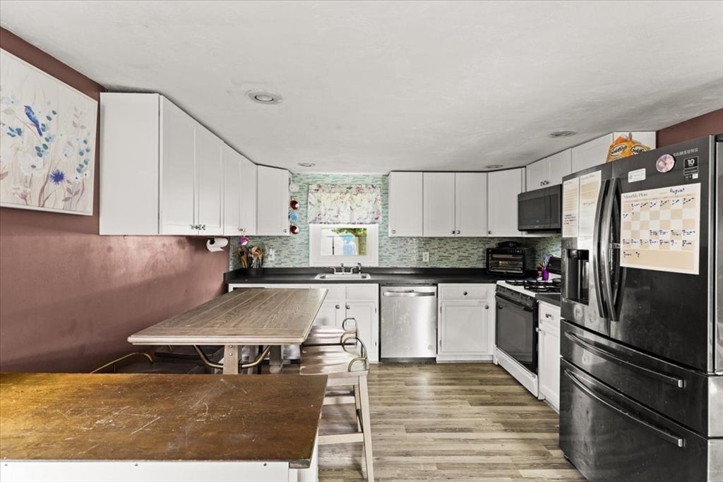 28 Sunset Blvd, Wareham, MA Photo #5