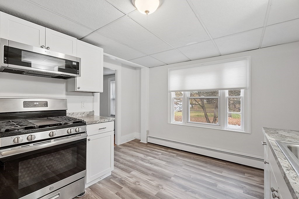 8 Main Street 2 F