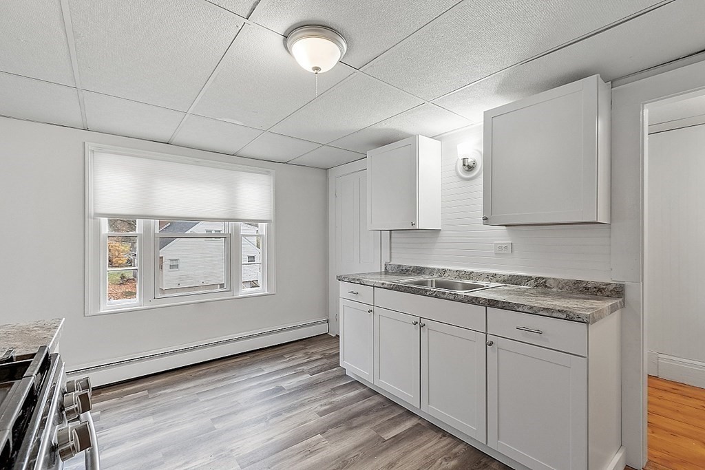 8 Main Street 2 F