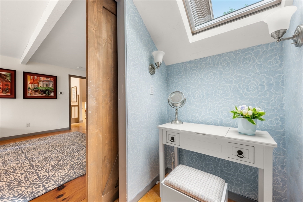 41 Longmeadow Road, Wellesley, MA, 41 Longmeadow Road, Wellesley, MA Photo #23