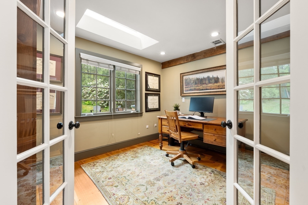41 Longmeadow Road, Wellesley, MA, 41 Longmeadow Road, Wellesley, MA Photo #20