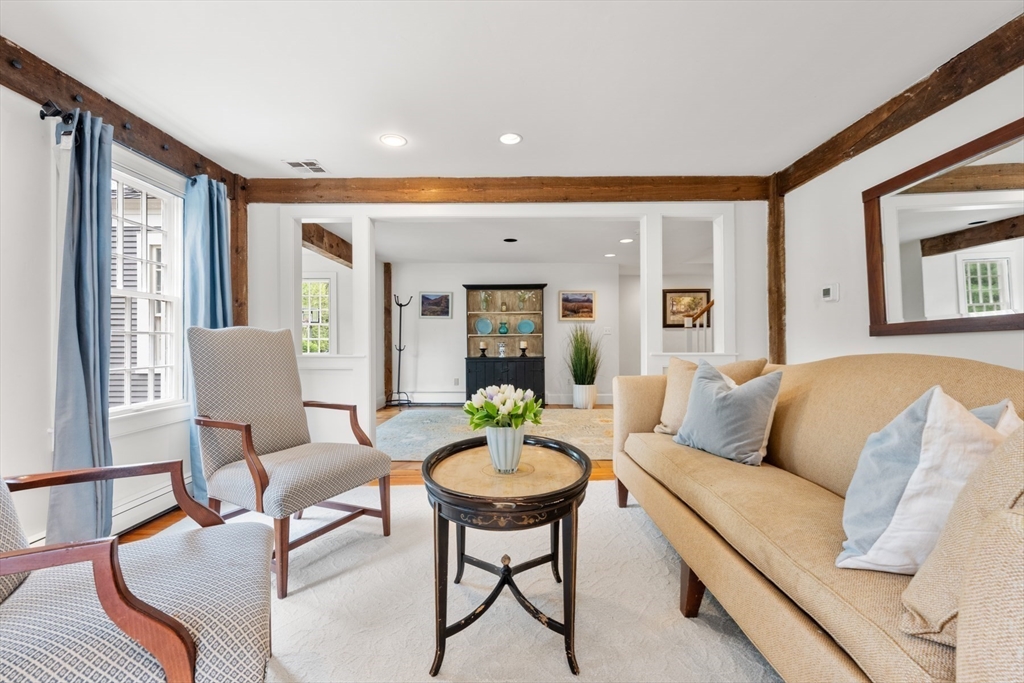 41 Longmeadow Road, Wellesley, MA, 41 Longmeadow Road, Wellesley, MA Photo #6