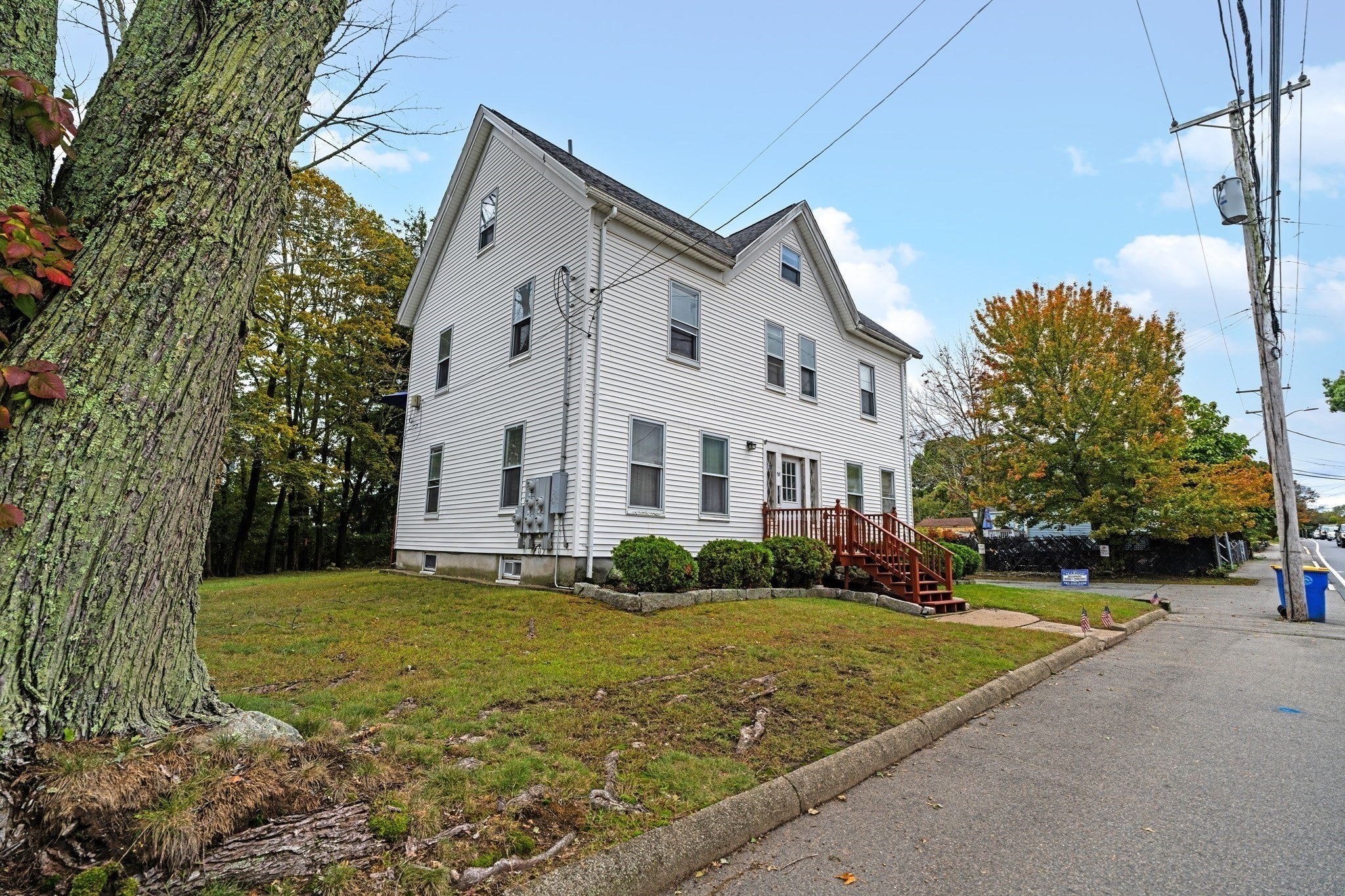 98 Warren St