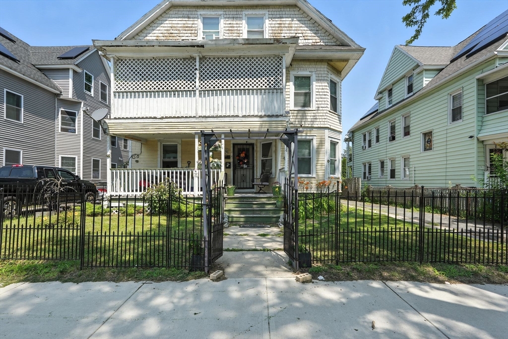 34 Biltmore St