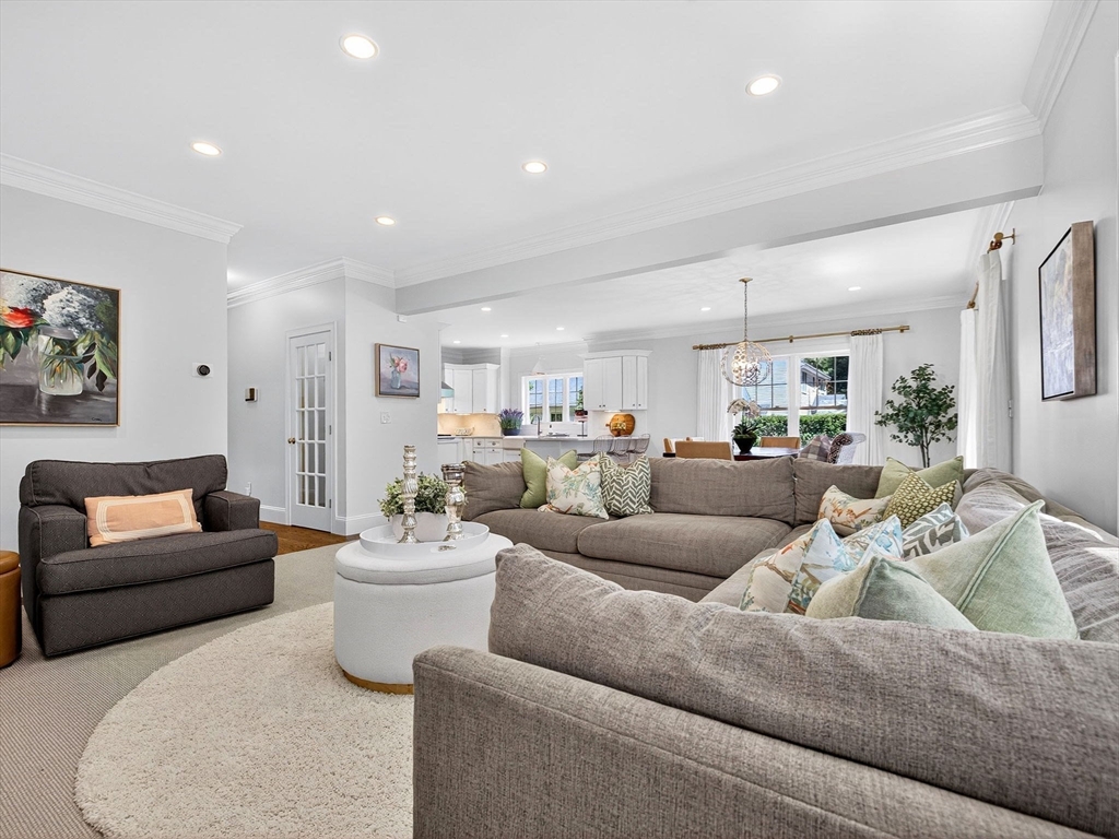 25 Bryn Mawr Rd