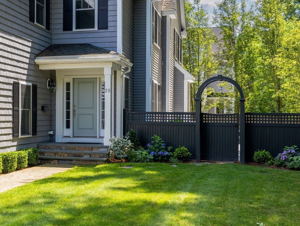 25 Bryn Mawr Rd