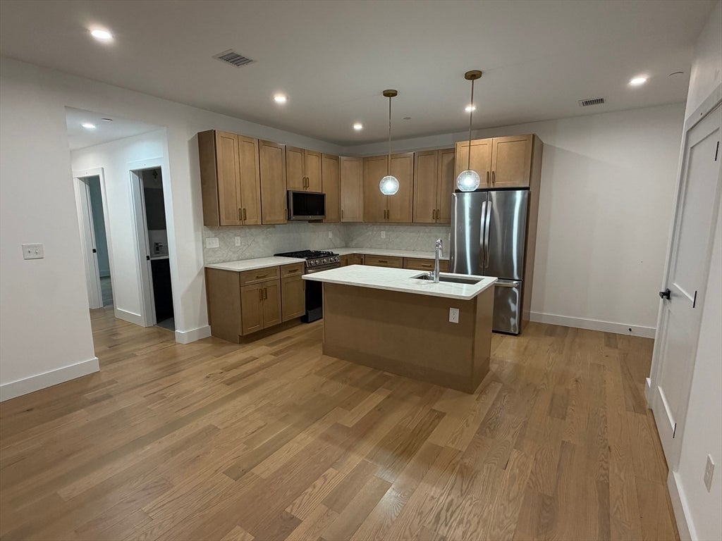 95 Addison ST #206, Boston, MA Photo #1