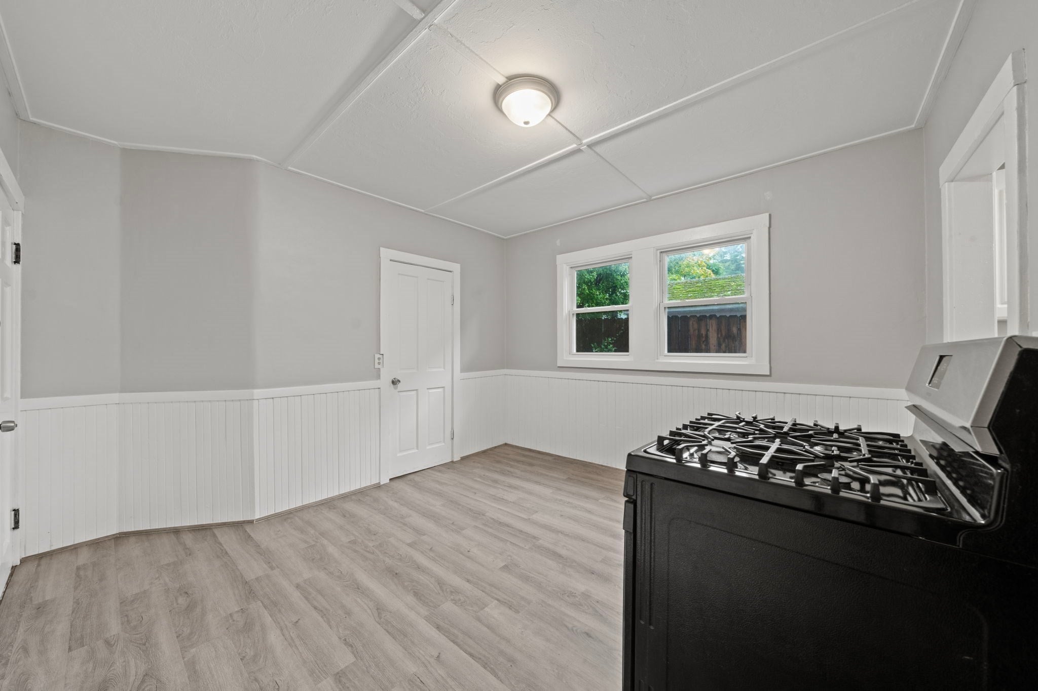 99 Laurel Ave, Haverhill, MA, 99 Laurel Ave, Haverhill, MA Photo #7