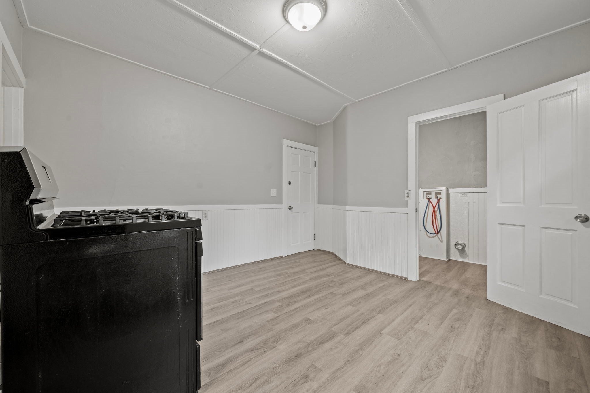 99 Laurel Ave, Haverhill, MA, 99 Laurel Ave, Haverhill, MA Photo #9