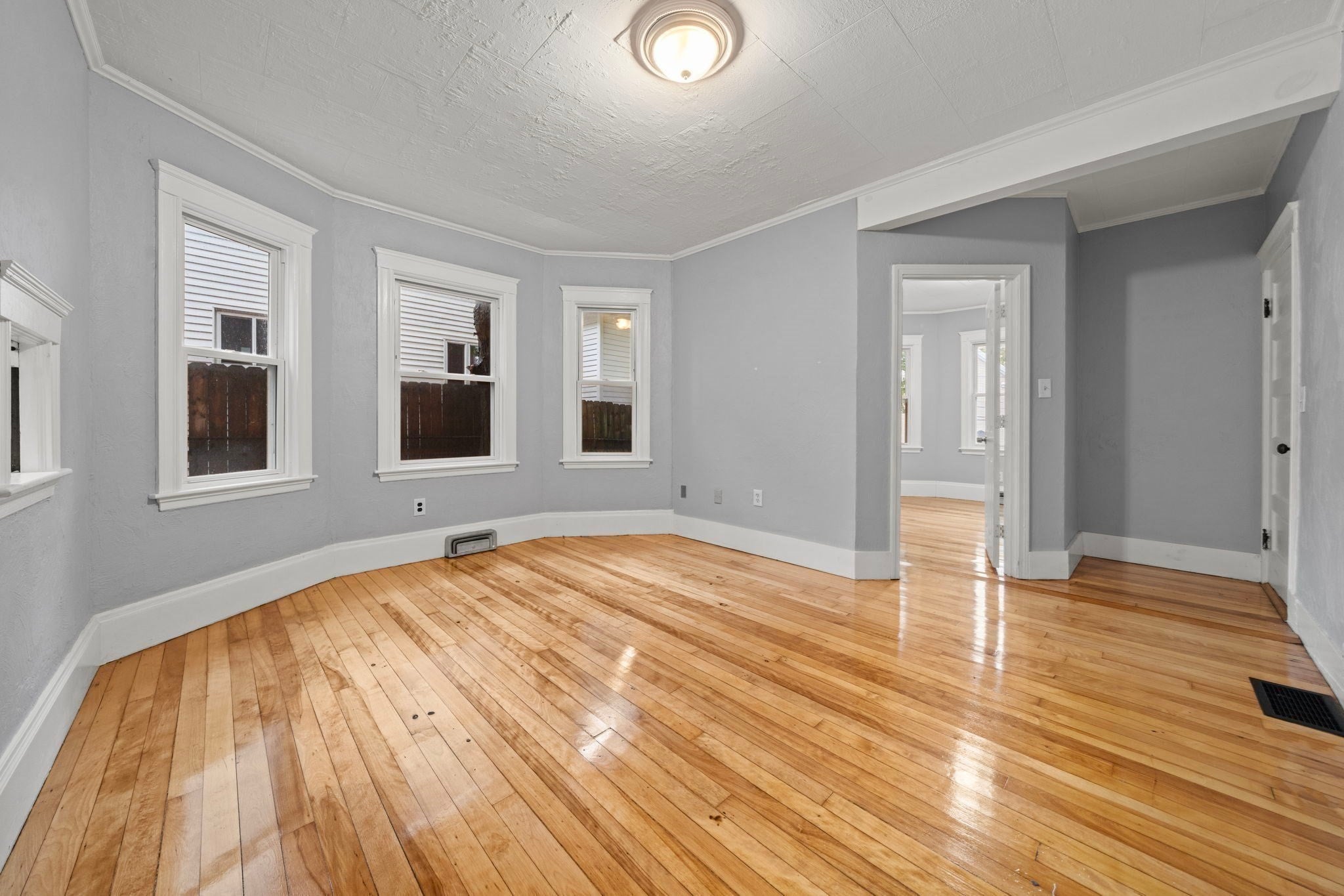 99 Laurel Ave, Haverhill, MA, 99 Laurel Ave, Haverhill, MA Photo #11
