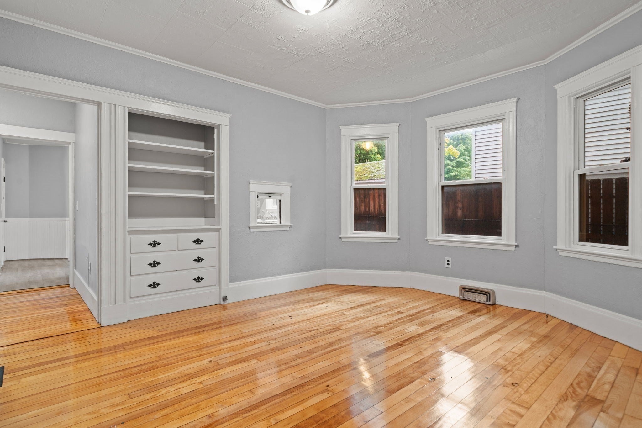 99 Laurel Ave, Haverhill, MA, 99 Laurel Ave, Haverhill, MA Photo #15