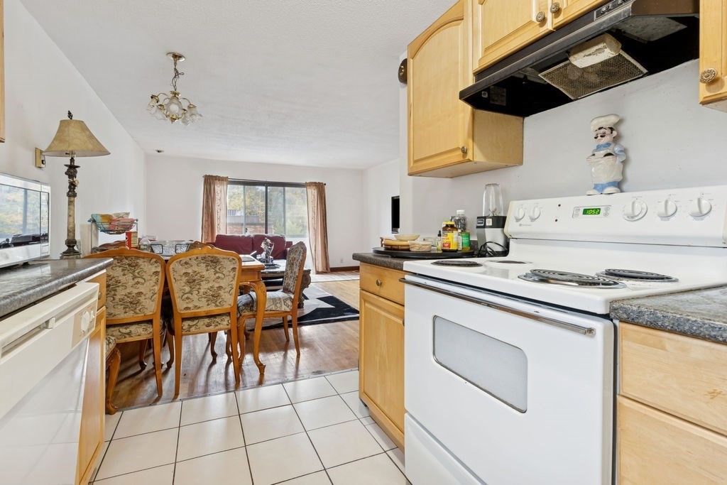94 Beaconsfield Rd 201