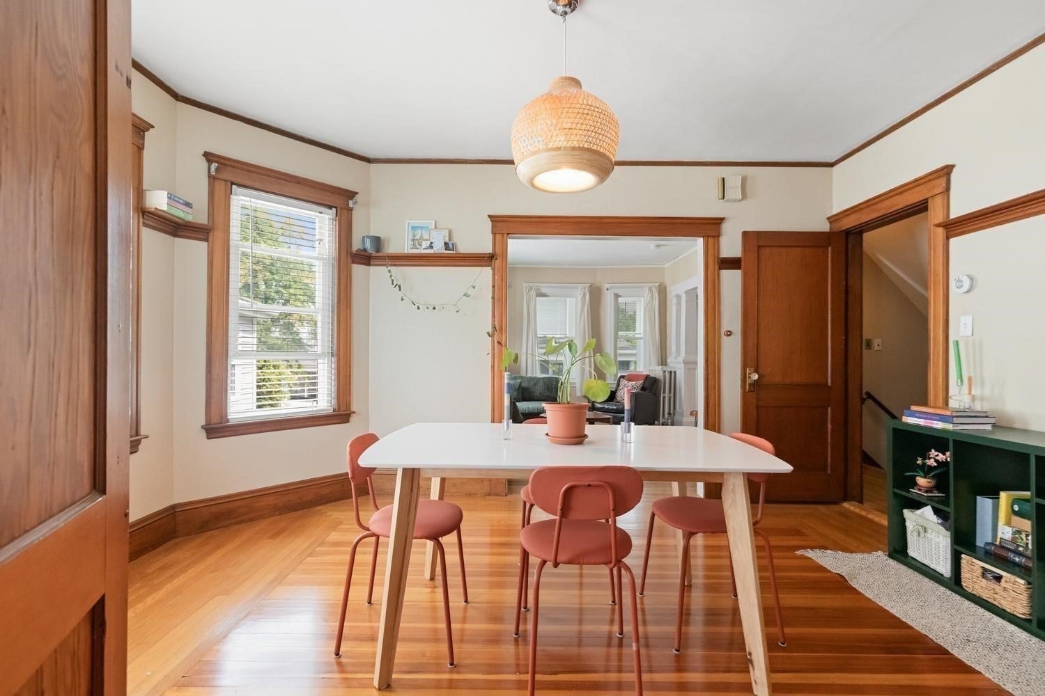 7 Hamilton Rd, Somerville, MA Photo #4