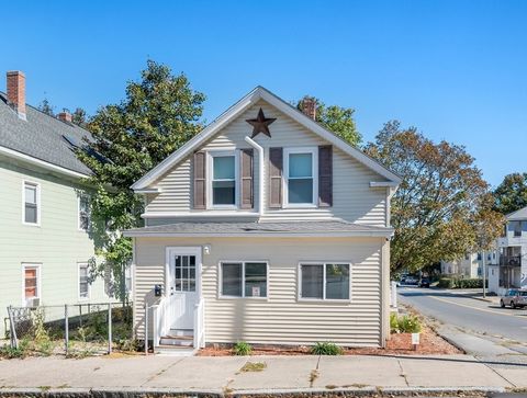 Photo of 55 Mendon St, Worcester, MA 01604 (MLS # 73443015)