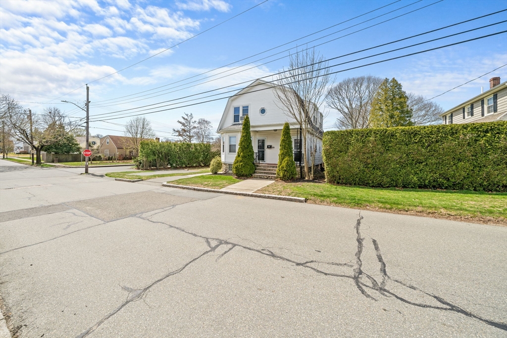 105 - 107 Pine Grove Street