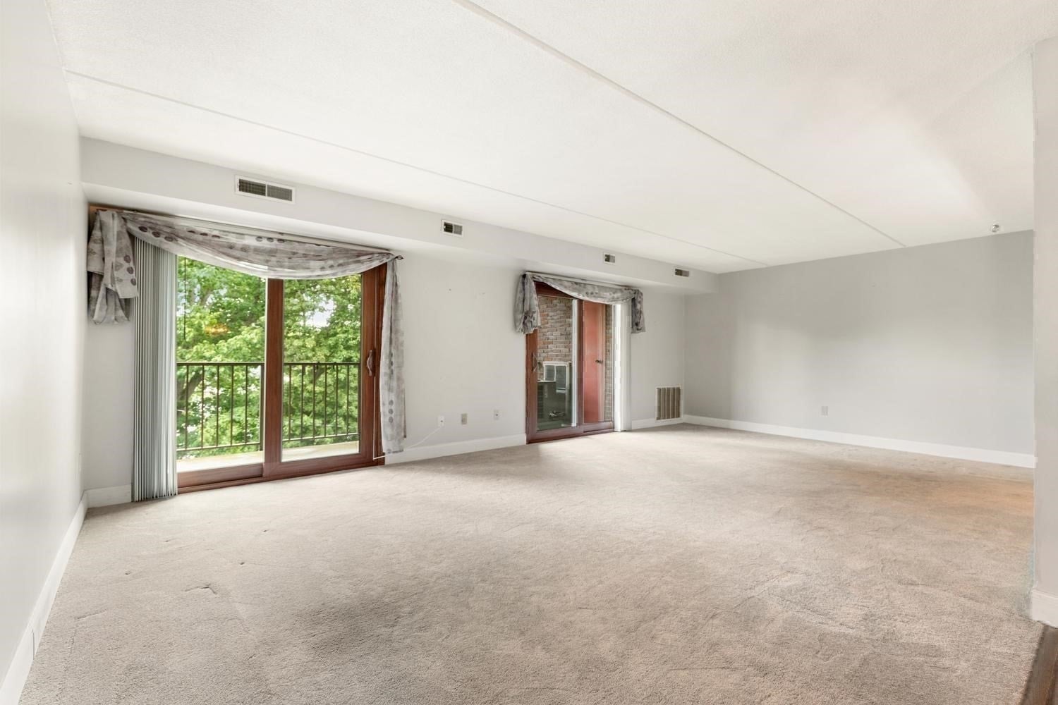 148 Marble St #404, Stoneham, MA, 148 Marble St #404, Stoneham, MA Photo #15