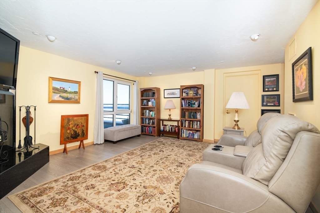 1001 Marina Dr #708, Quincy, MA Photo #14