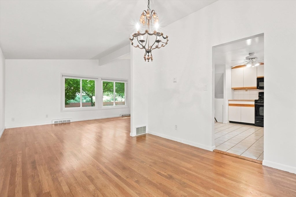 349 Pleasant Street, Framingham, MA, 349 Pleasant Street, Framingham, MA Photo #12
