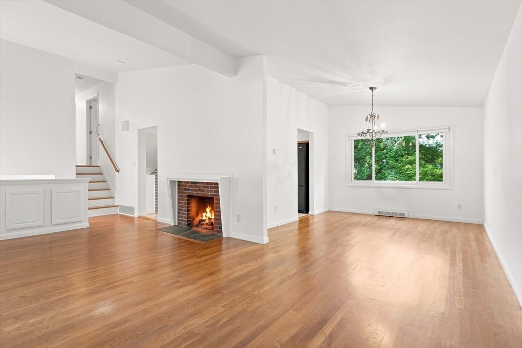 349 Pleasant Street, Framingham, MA, 349 Pleasant Street, Framingham, MA Photo #8