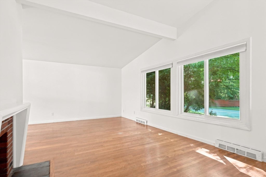 349 Pleasant Street, Framingham, MA, 349 Pleasant Street, Framingham, MA Photo #10