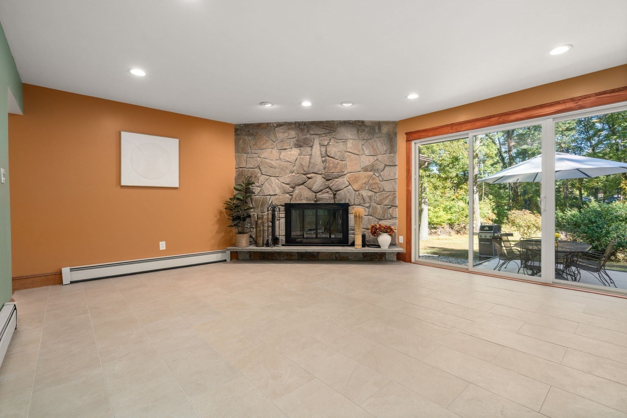 10 Lantern Rd, Framingham, MA, 10 Lantern Rd, Framingham, MA Photo #11