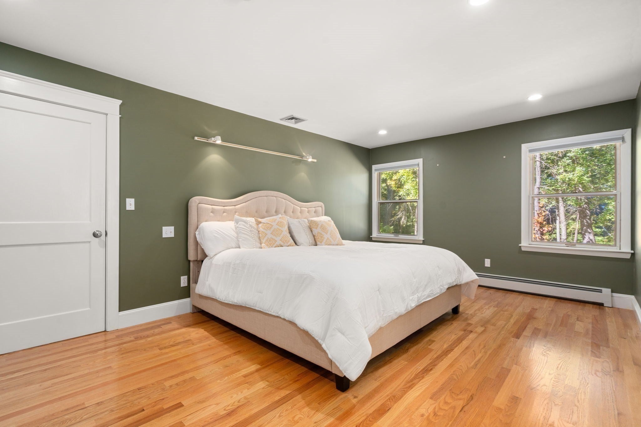 10 Lantern Rd, Framingham, MA, 10 Lantern Rd, Framingham, MA Photo #23